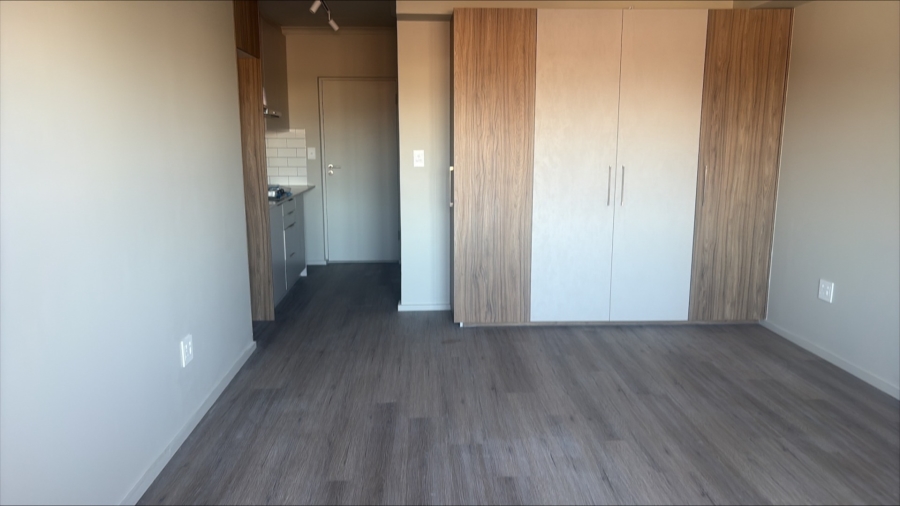 1 Bedroom Property for Sale in Table View Western Cape